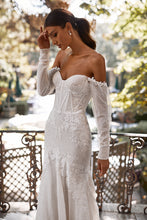 Load image into Gallery viewer, Helly Wedding Dress by Katy Corso
