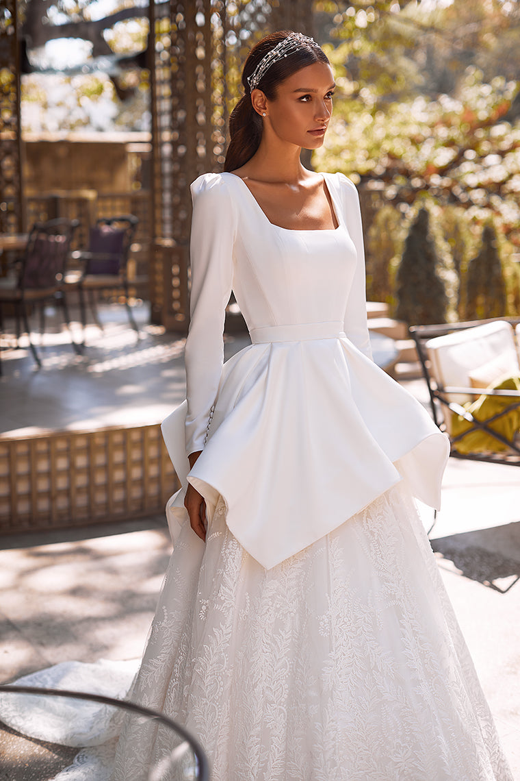 Silvia Wedding Dress by Katy Corso